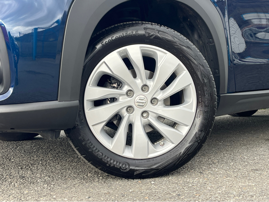 2024 Suzuki SX4 S-Cross - image 5