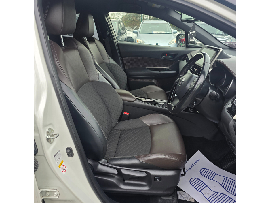 2018 Toyota C-HR - image 21