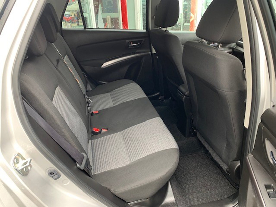 2023 Suzuki SX4 S-Cross - image 10