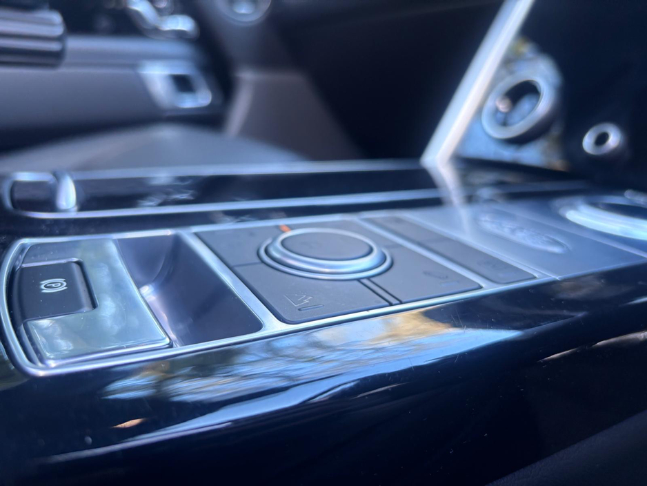 2021 Land Rover Range Rover - image 21