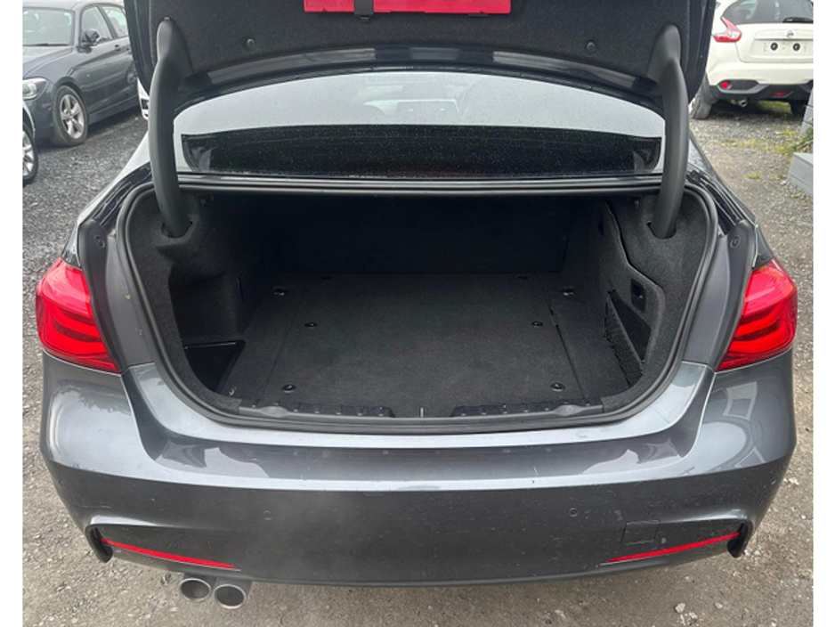 2017 BMW 3 Series 330E M SPORT 4DR AUTO €17,495