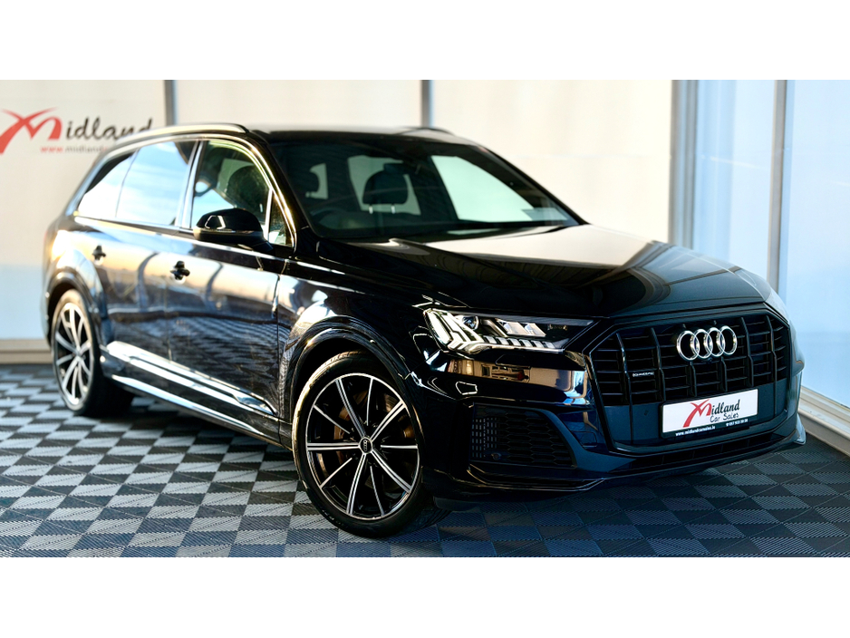 2021 Audi Q7 - image 13
