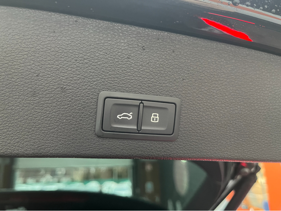 2023 Audi Q2 €31950 2023 AUDI Q2 35TDI ADVANCED 2.0 AUTOMATIC / CRUISE CONTROL / REVERSE CAMERA / HEATED SEATS AND MORE €31,950