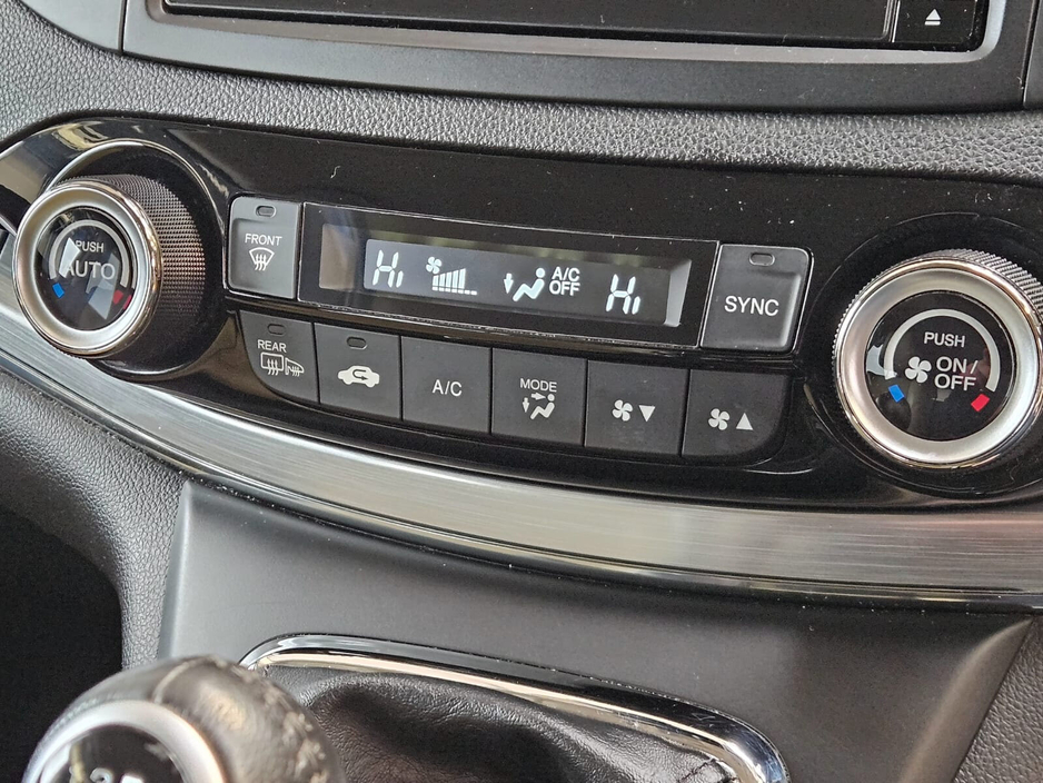 2018 Honda CR-V - image 10