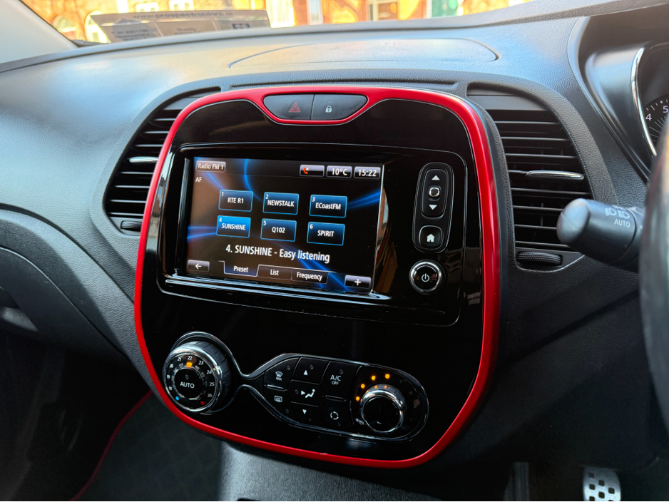 2017 Renault Captur - image 14