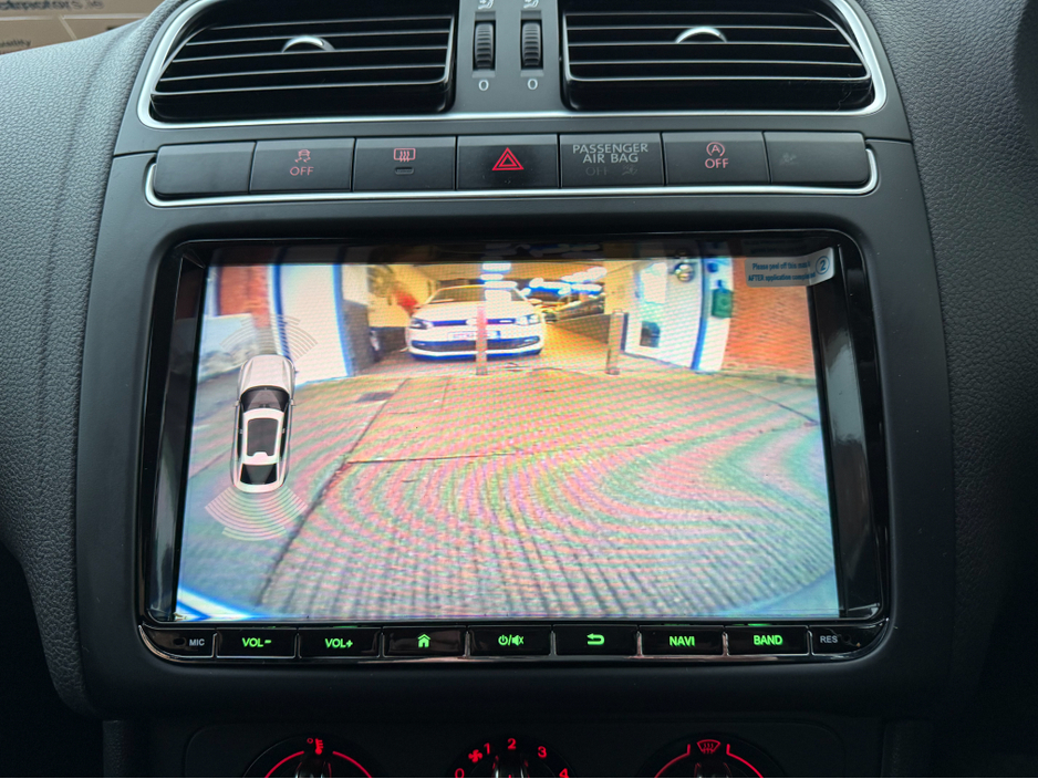 2014 Volkswagen Polo 1.2tsi Automatic, Only 10,000kms! New Nct 11/2026, Apple Car Play, Android Auto, Reversing Camera, A/C, Ideal Starter Car, Cheap Tax & Insurance, €11,950