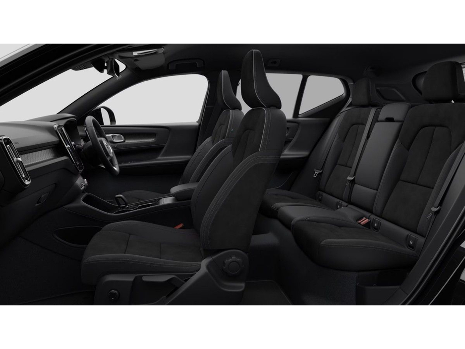 2026 Volvo EX40 - image 8