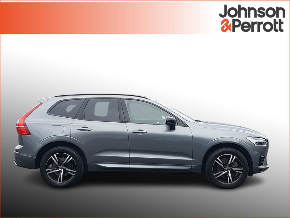 2021 Volvo XC60 - image 5