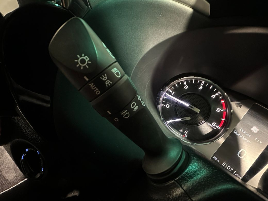 2021 Toyota Hilux Icon Double Cab 2.4 D-4D €32,400