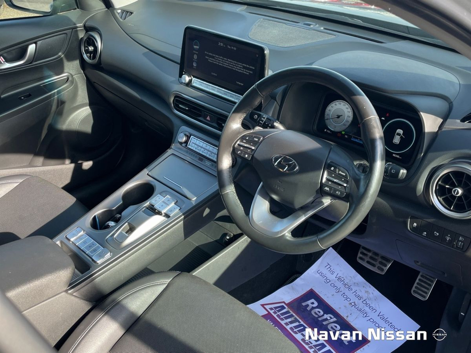 2023 Hyundai Kona - image 12