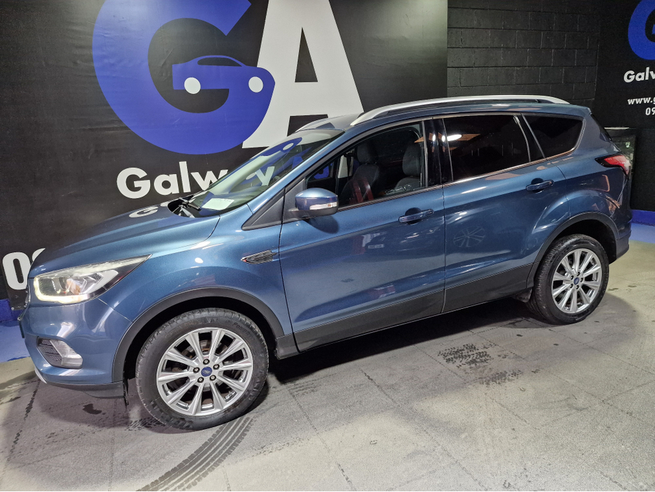 2019 Ford Kuga TITANIUM-LOW MILAGE-FULLY SERVICED €16,950