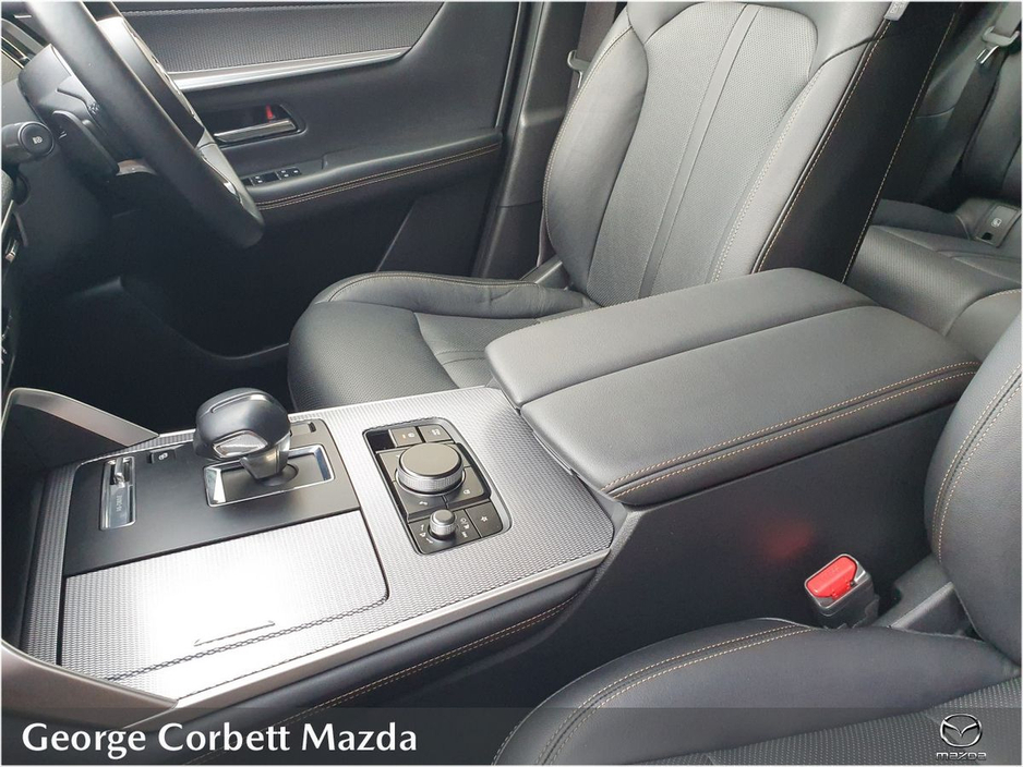 2023 Mazda CX-60 2.5L PHEV Exclusive-Line (From €132 per week) €37,995