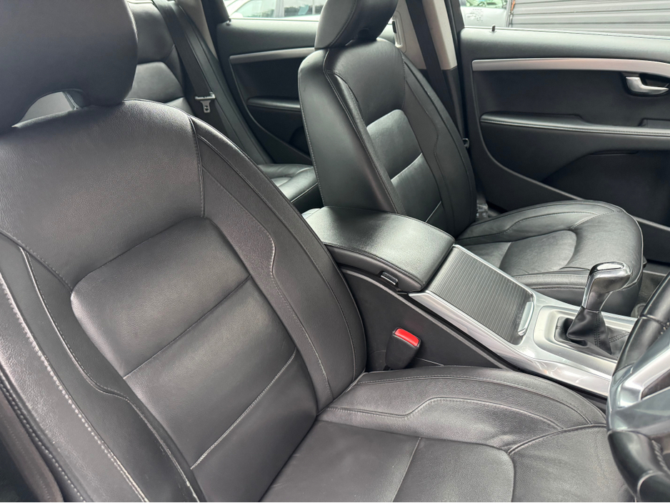 2015 Volvo V70 2.0 D D4 SE NAV 181BHP 5DR €7,995