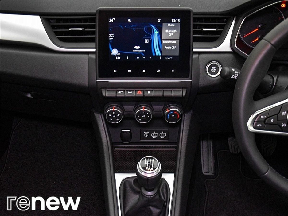 2022 Renault Captur - image 24