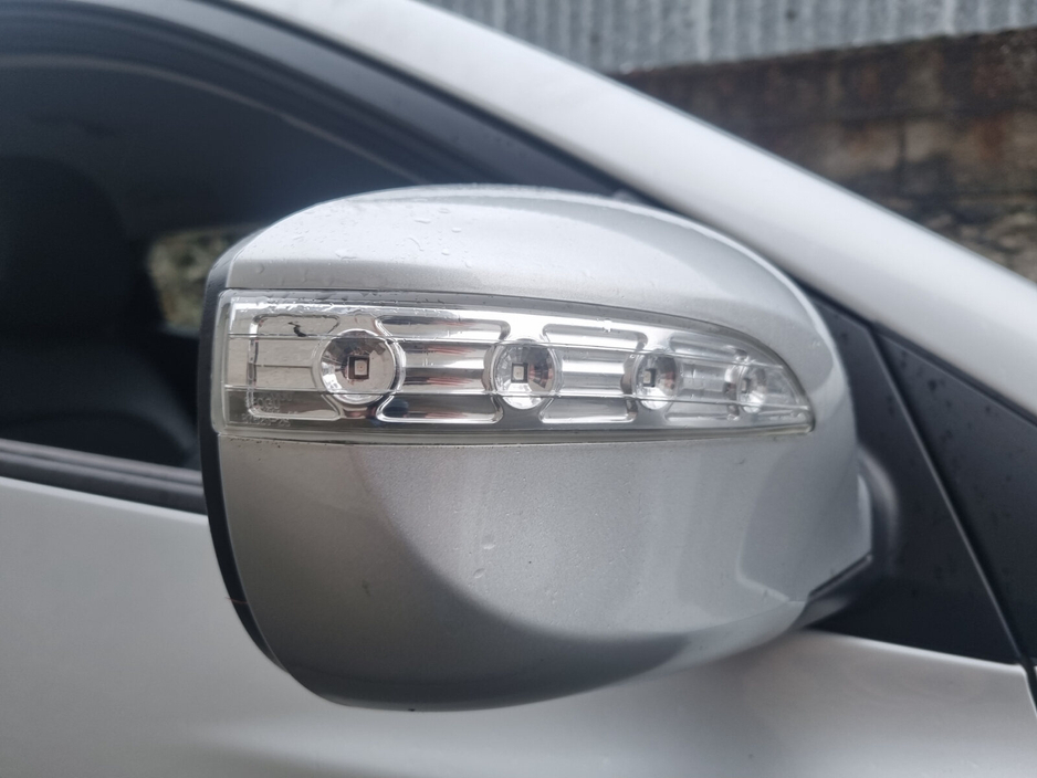 2015 Hyundai ix35 1.7 Diesel Executive 2WD 115hp €6,499