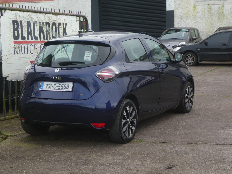 2023 Renault Zoe - image 2
