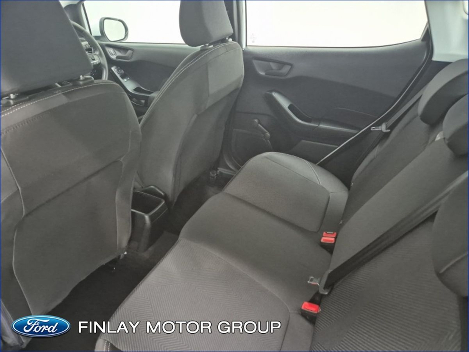 2023 Ford Fiesta - image 8