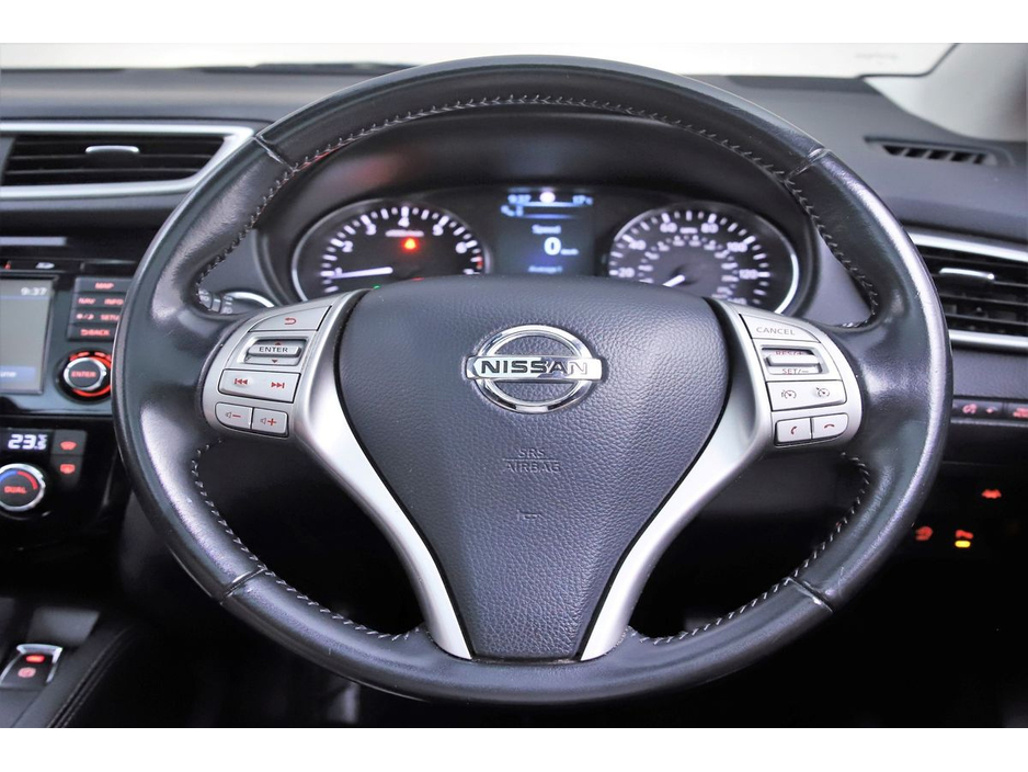 2016 Nissan Qashqai - image 13
