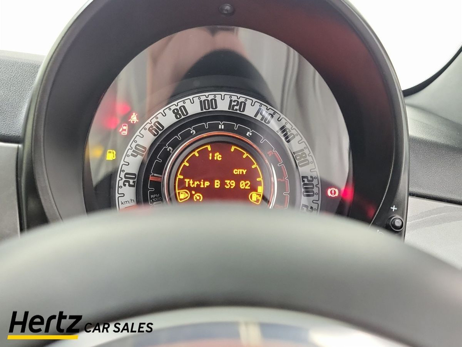 2023 Fiat 500 - image 15