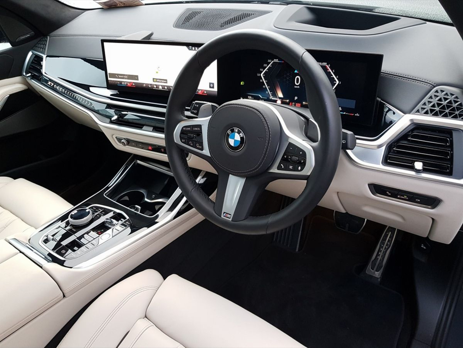 2025 BMW X7 xDrive40d M Sport €172,995