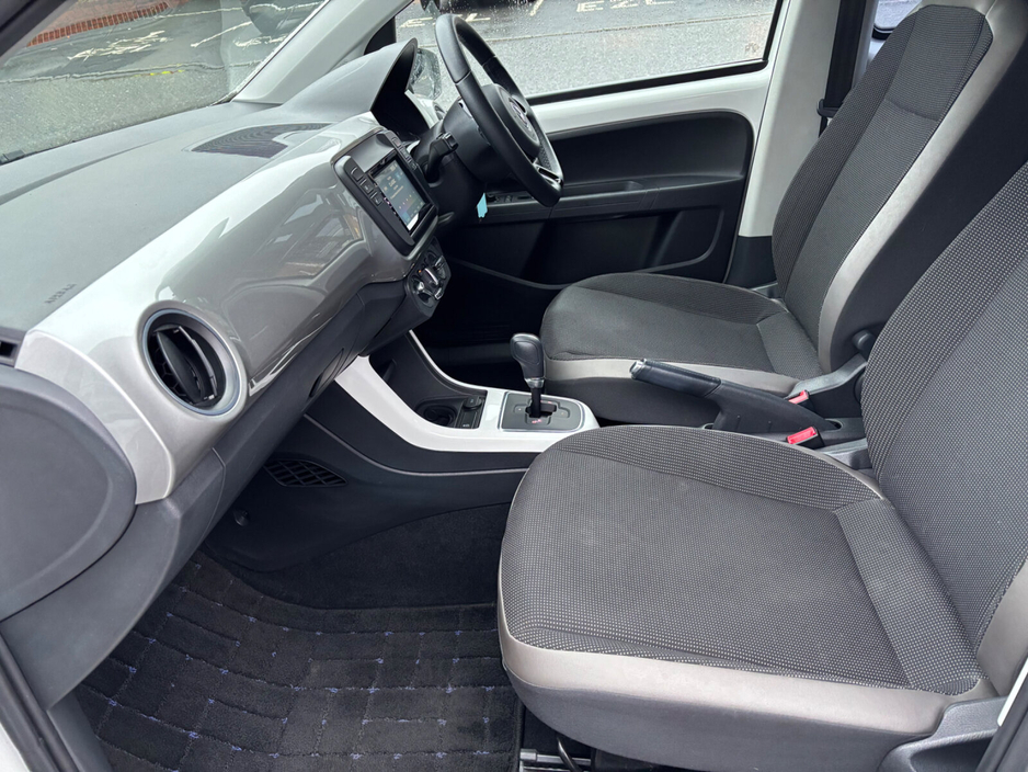 2015 Volkswagen up! 1.0 75BHP TAKE UP €7,500