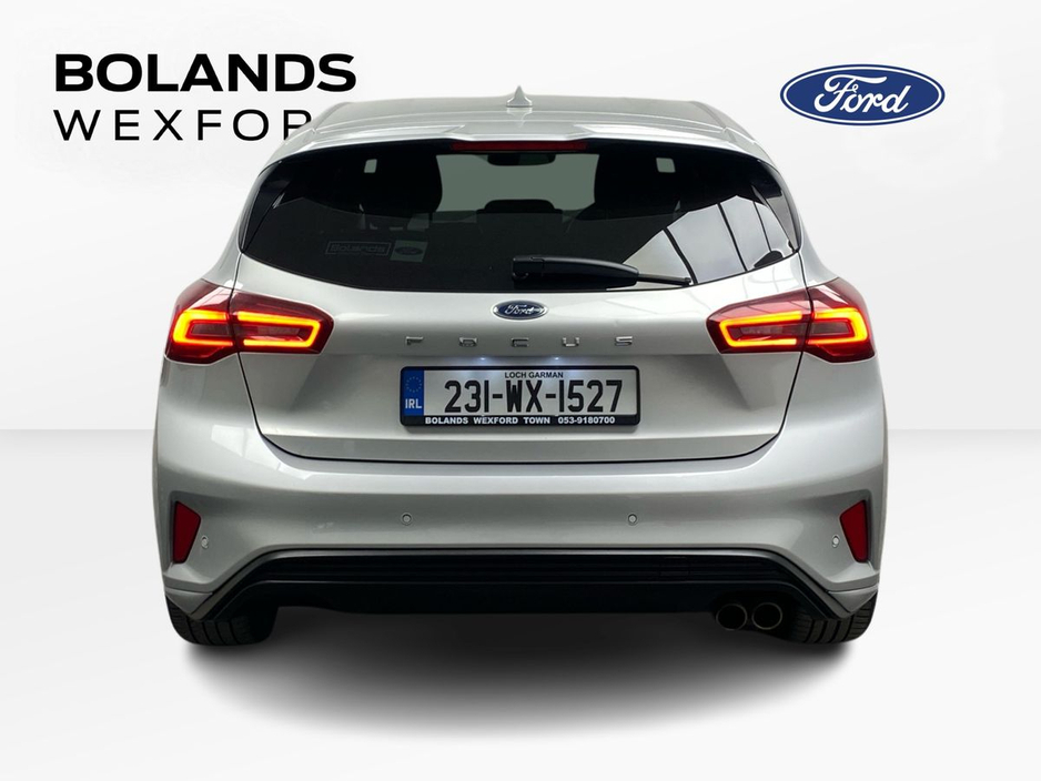 2023 Ford Focus - image 12