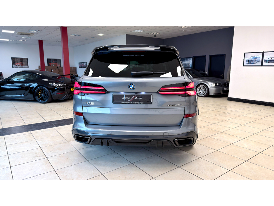 2025 BMW X5 50E MSPORT PRO €98,950