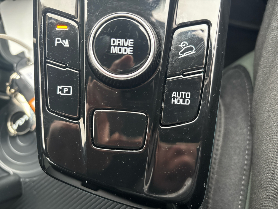 2024 Kia Sportage HEV ANNIVERS €38,450