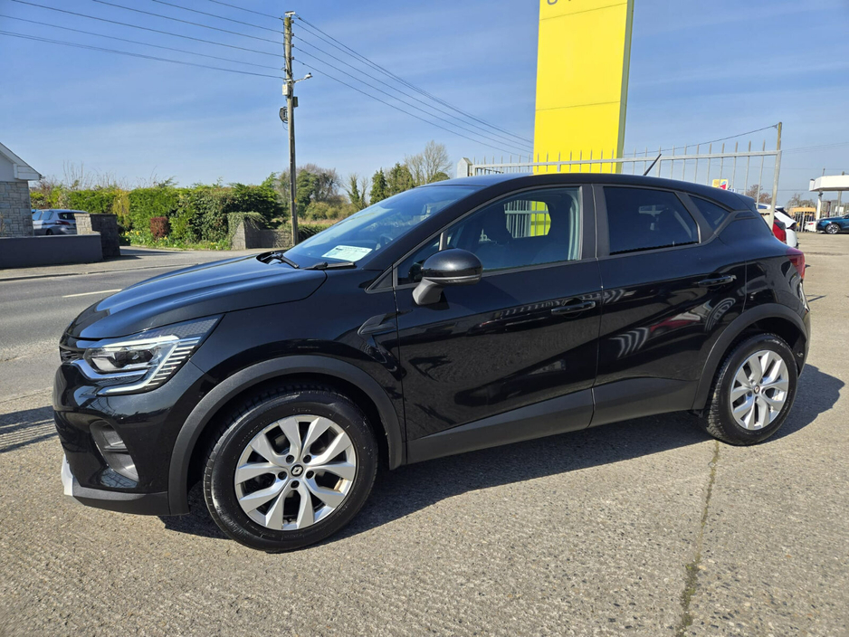 2022 Renault Captur - image 15