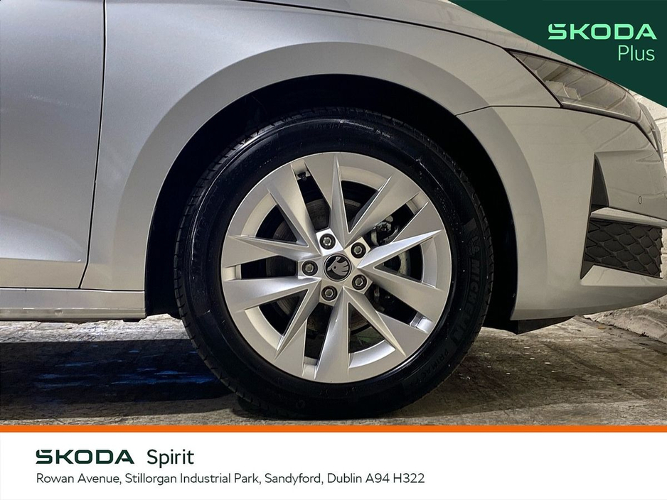 2025 Skoda Octavia Selection 2.0TDI 115bhp €34,950