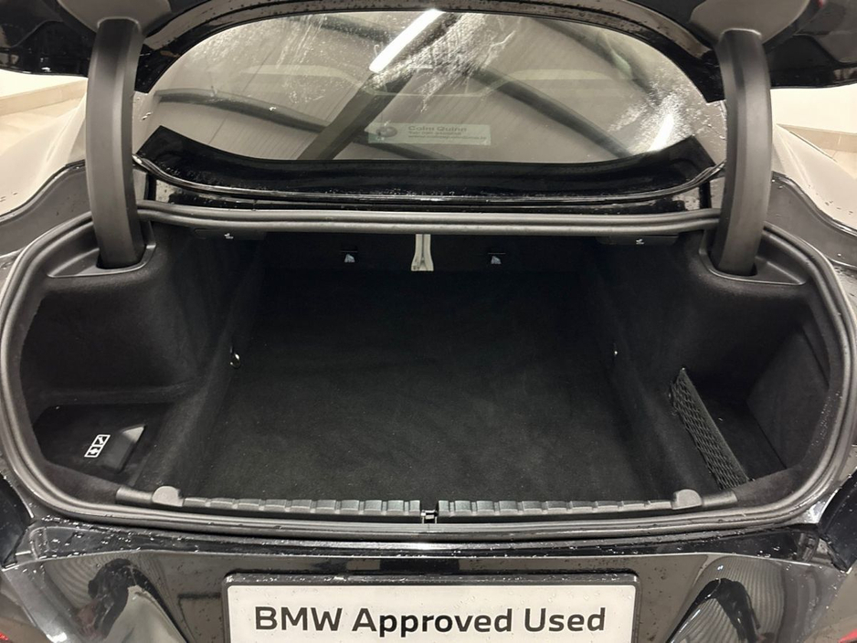 2019 BMW 8 Series - image 13