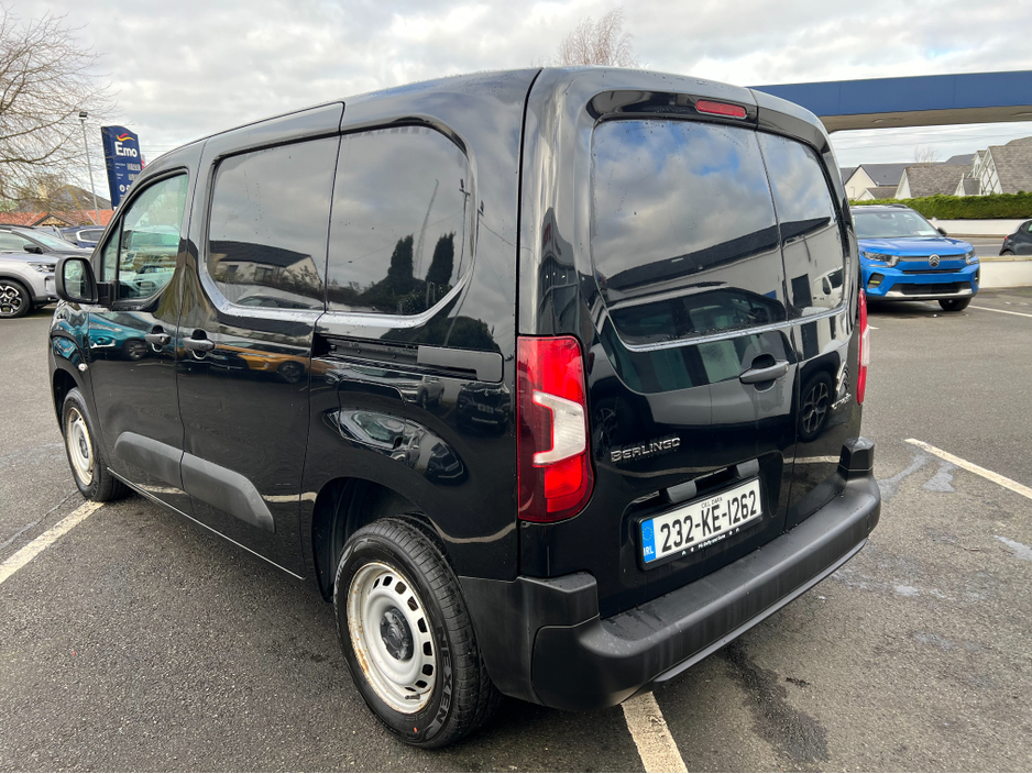 2023 Citroen Berlingo - image 5