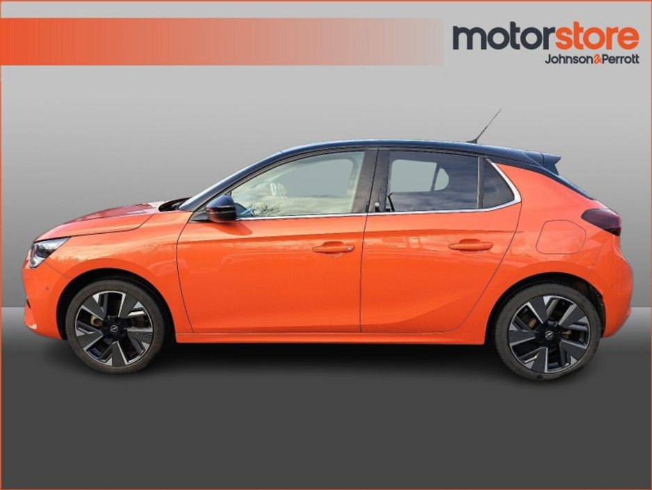 2021 Opel Corsa - image 6