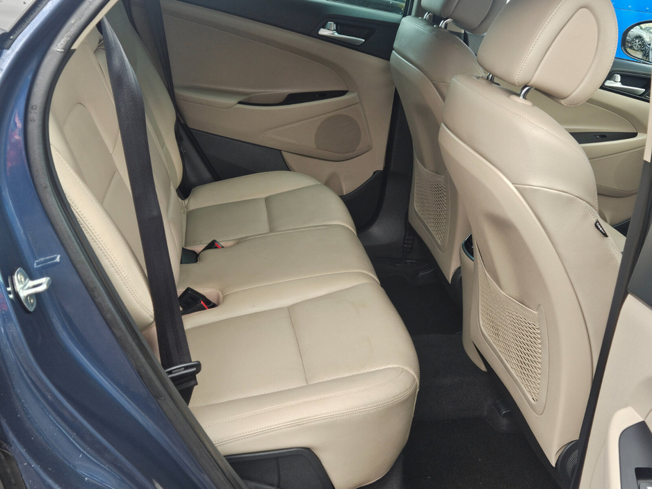 2017 Hyundai Tucson - image 7