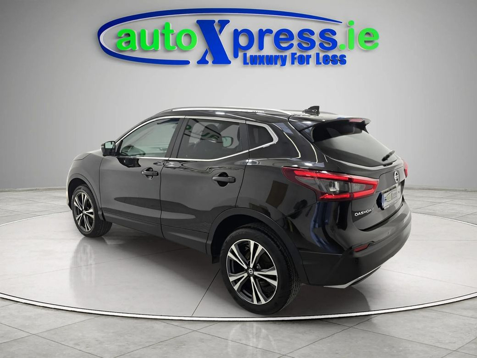 2017 Nissan Qashqai - image 13