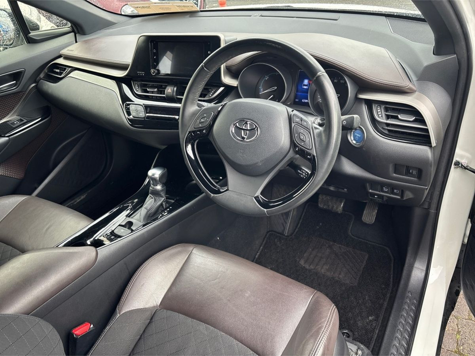 2017 Toyota C-HR - image 9