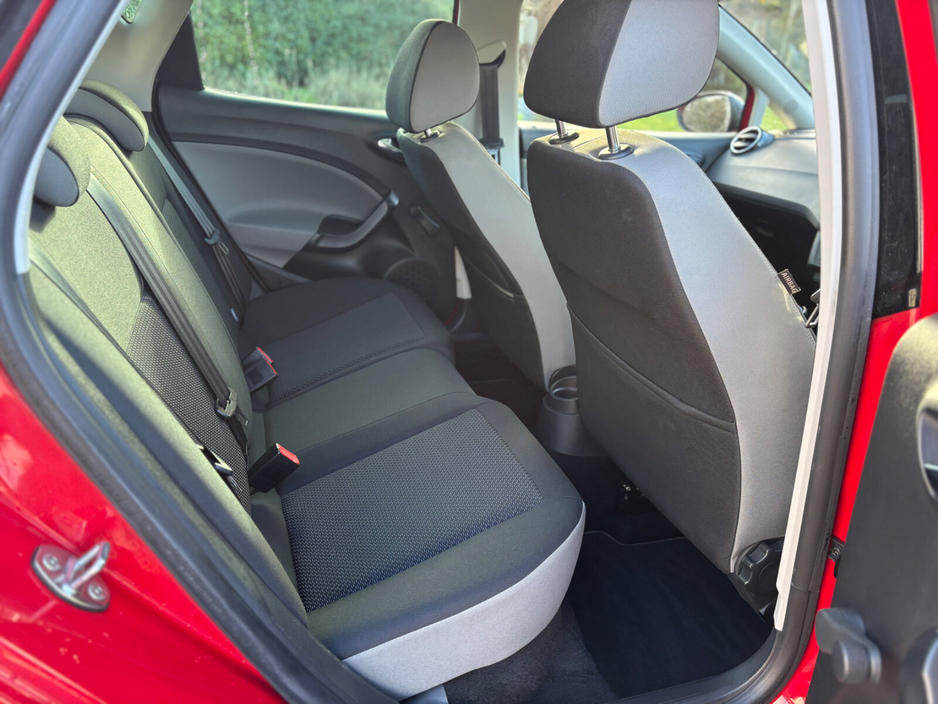 2016 SEAT Ibiza SC 1.0MPI 75HP S €8,950