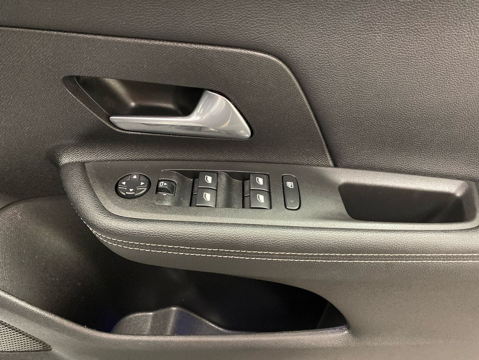 2023 Opel Mokka Mokka E SRI 136PS Electric Auto €17,995