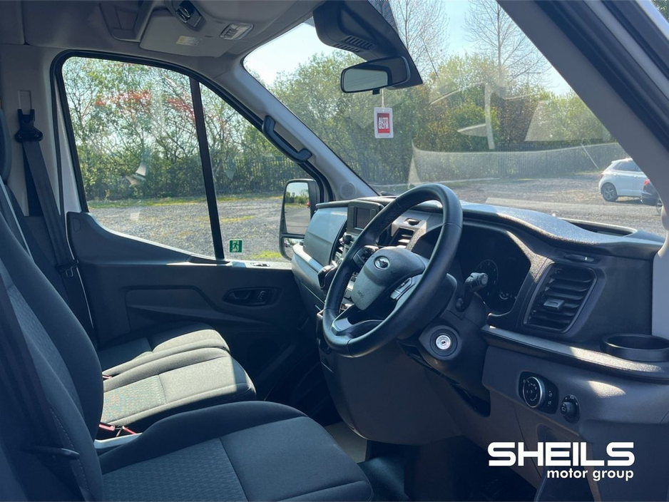 2021 Ford Transit - image 11