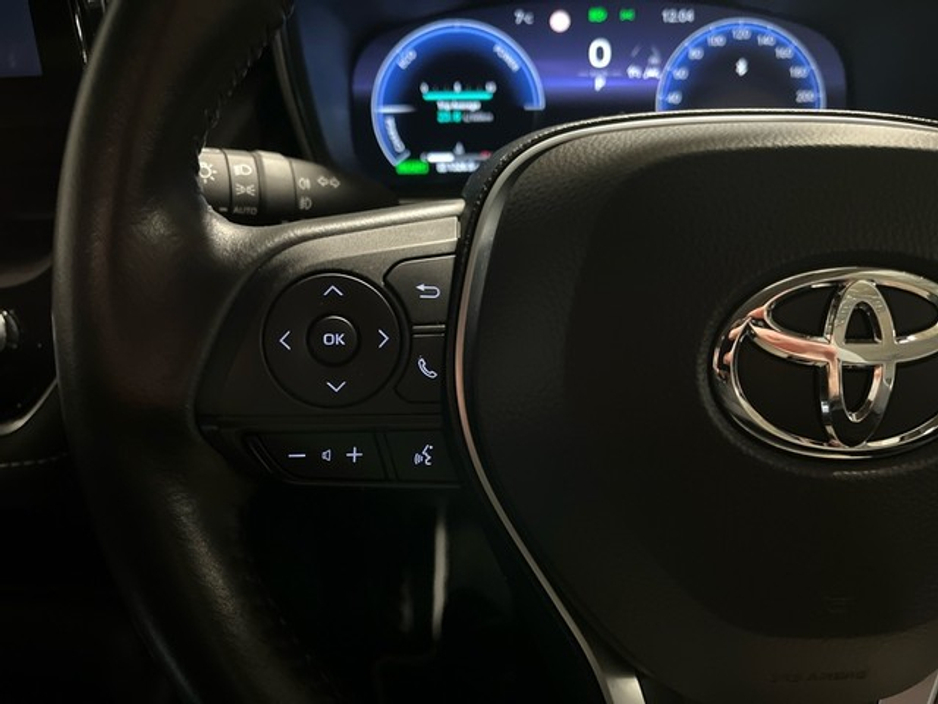 2023 Toyota Corolla - image 13