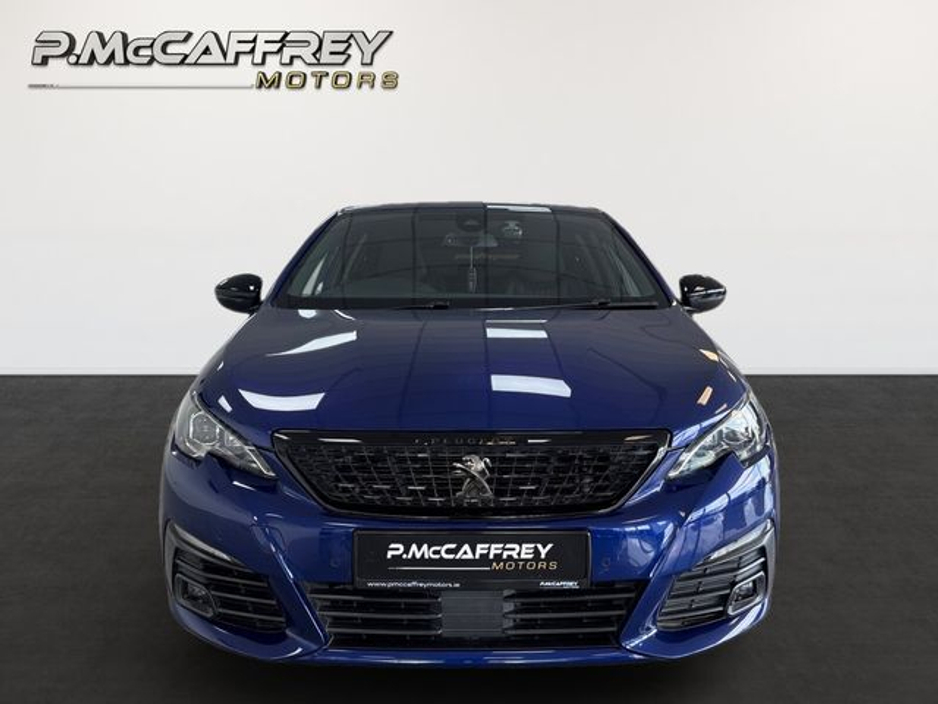 2020 Peugeot 308 - image 2