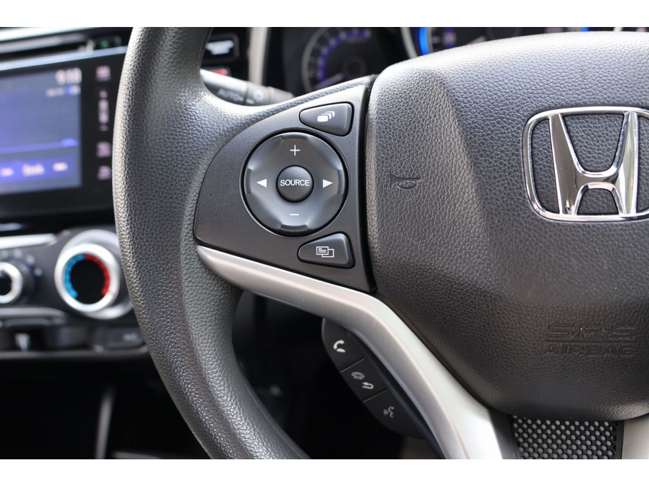 2018 Honda Jazz - image 8