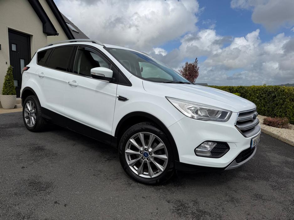 2019 Ford Kuga - image 6