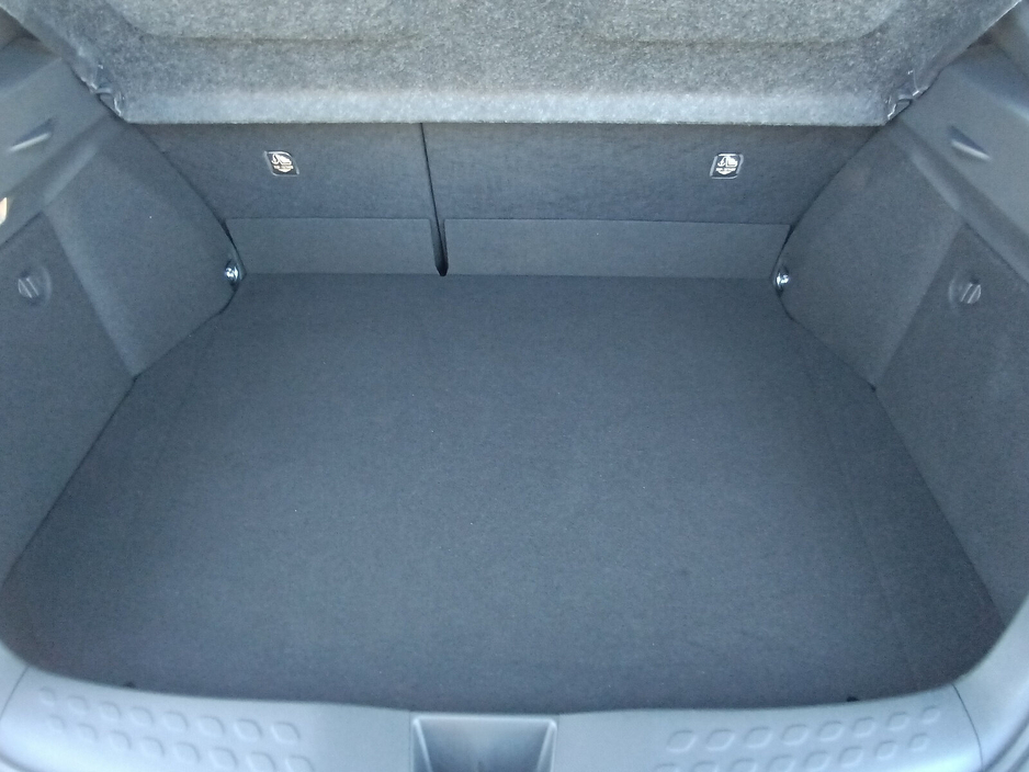 2021 Toyota C-HR - image 13