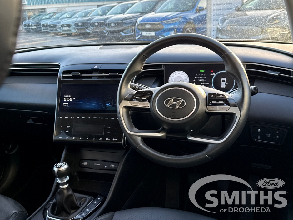 2024 Hyundai Tucson - image 2