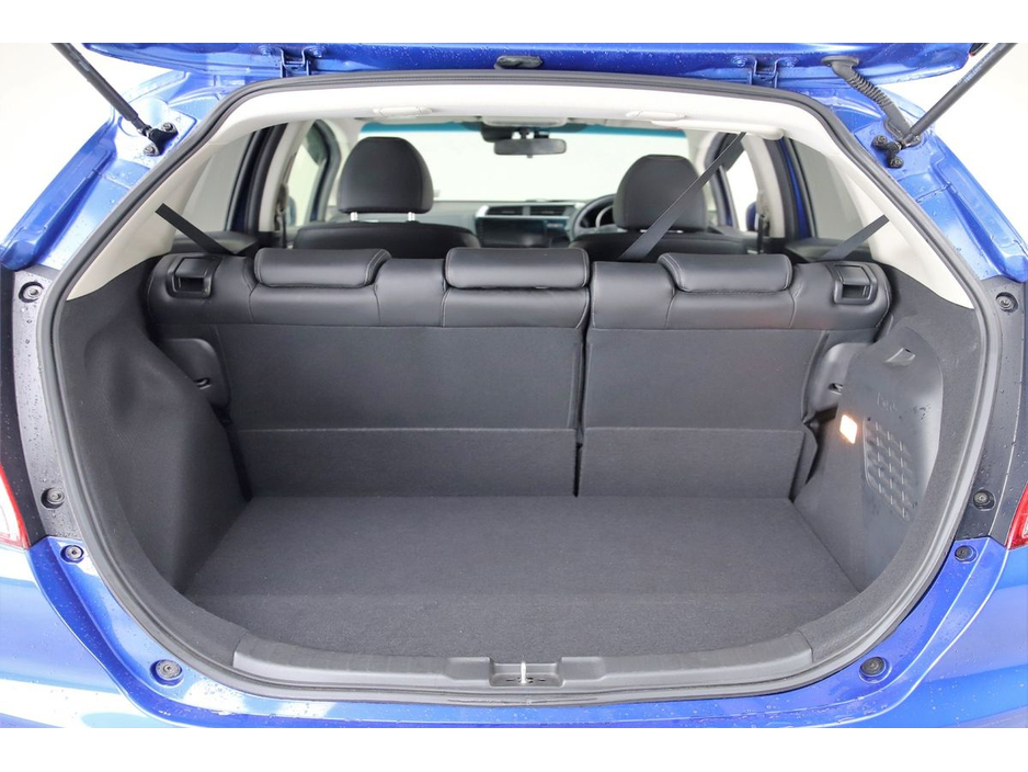 2016 Honda Fit - image 25