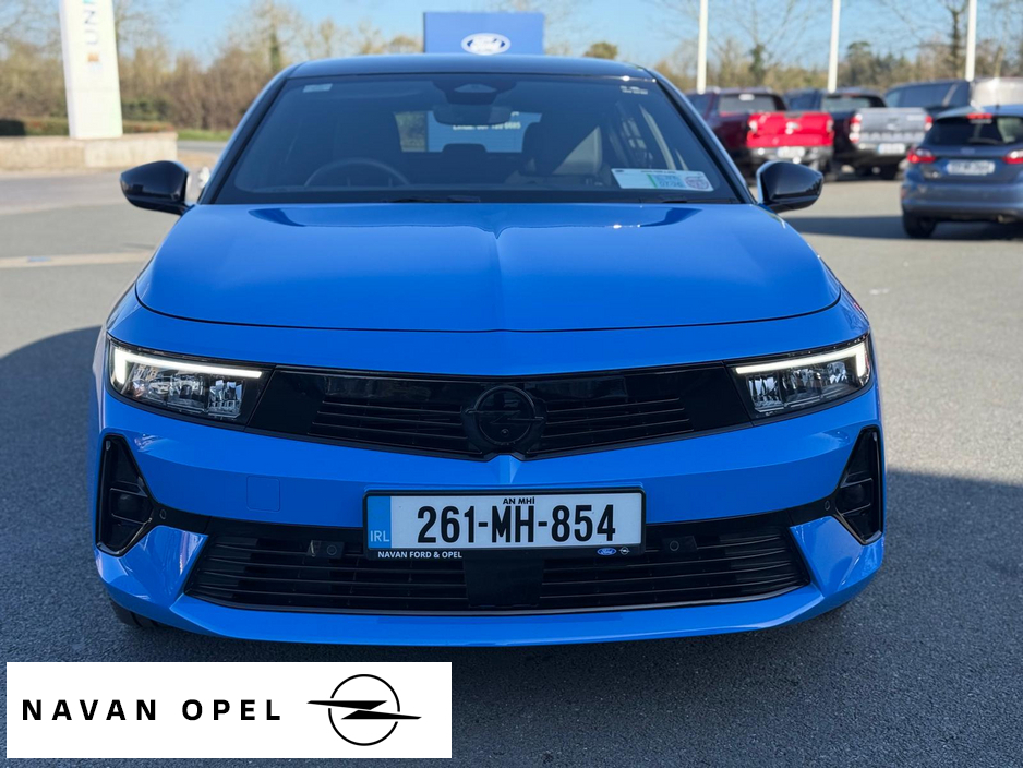 2026 Opel Astra - image 2