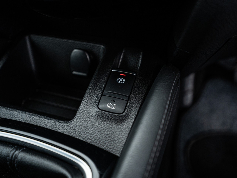 2018 Nissan Qashqai - image 24