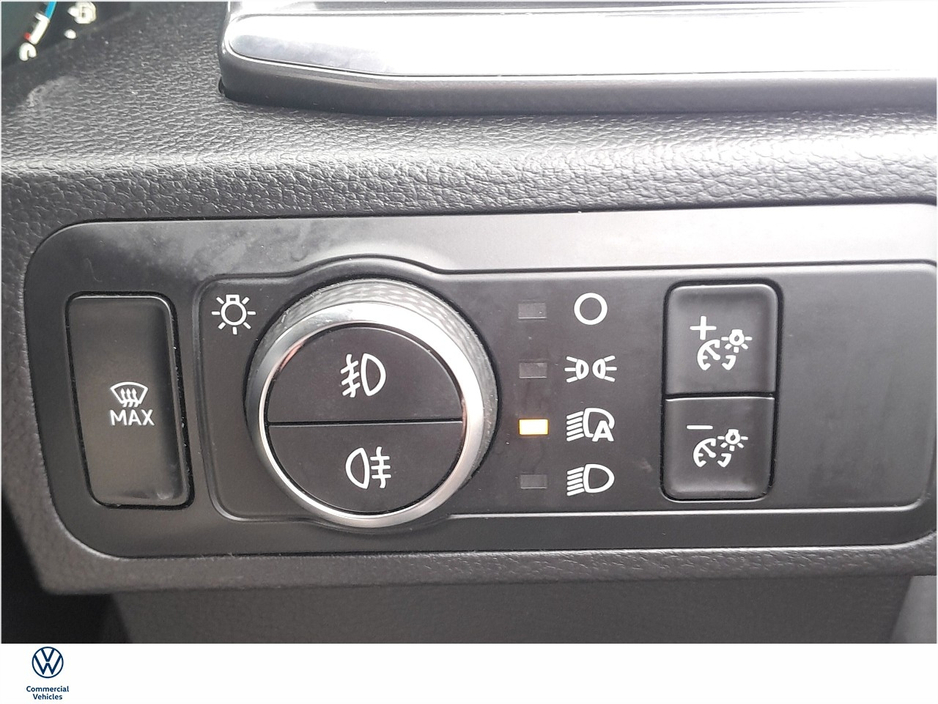 2024 Volkswagen Amarok - image 22