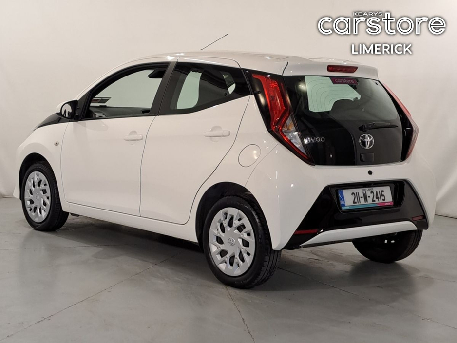 2021 Toyota Aygo - image 5
